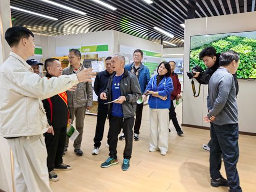 �h�����I(l��ng)�W(xu��)��(j��ng)�(y��n) ��չ�h�T��ҕҰ--�f(w��n)�Ƴ��hί�M�����h�T���콭�K��